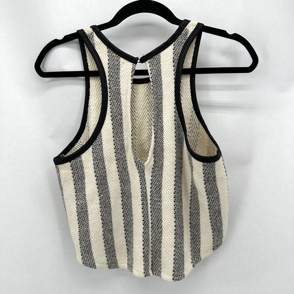 TOBI Tank Top Cropped Knit Black Ivory Striped Size M Keyhole Back Preppy Glam‎ - Picture 2 of 8
